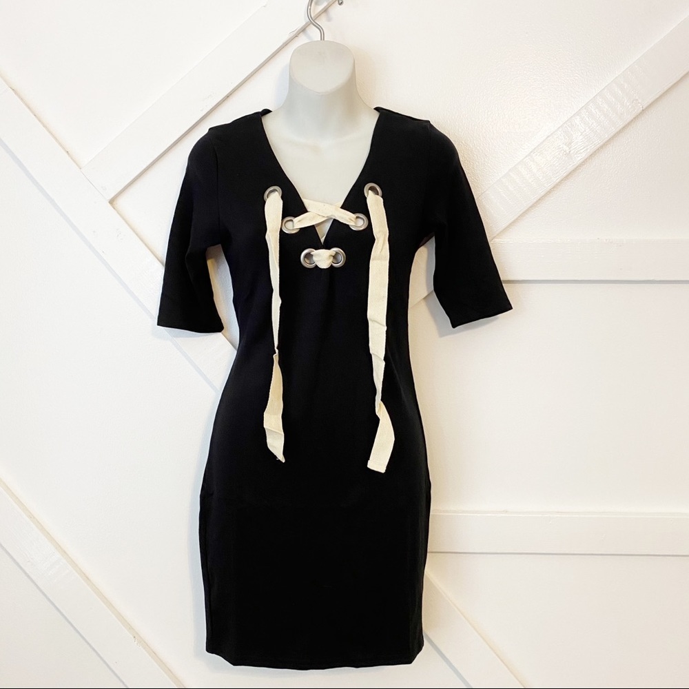 NWT Michelle by Comune Callaway Lace Up Half Sleeve Mini Dress Black Sz S/M